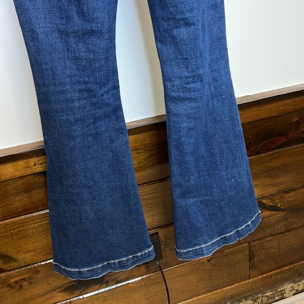 Amazon Women's High-Waist Paperbag Flare Jeans - Dark Blue - Picture 5 of 8